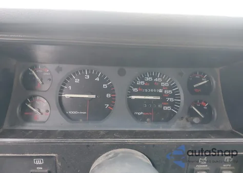 1991 Jeep Cherokee Sport from USA, damaged, VIN 1J4FJ88S9ML614278